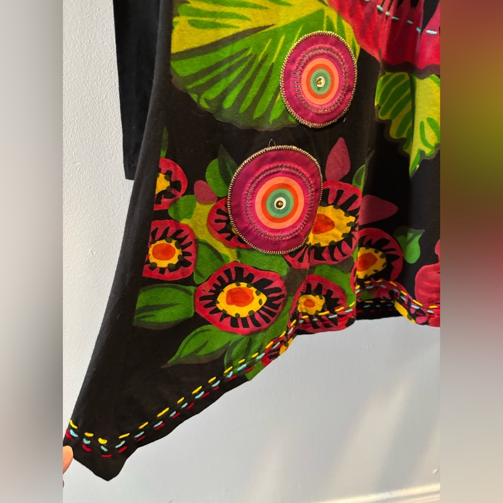 DESIGUAL Floral Print Sequin Embroidered Asymmetric Long Sleeve XS Tunic Top NEW - Picture 9 of 11